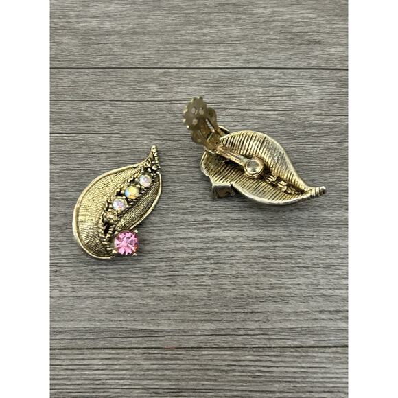 Beautiful Vtg Gold Tone Aurora Borealis & Rhinestone Bracelet & Earring Set - Picture 6 of 7